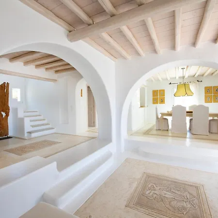 Topos Exclusive Mykonos Agios Ioannis Diakoftis