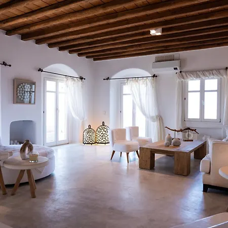 Topos Exclusive Mykonos * Agios Ioannis Diakoftis