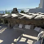 Topos Exclusive Mykonos *