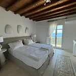 Topos Exclusive Mykonos Agios Ioannis Diakoftis