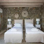 Topos Exclusive Mykonos