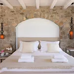 Topos Exclusive Mykonos
