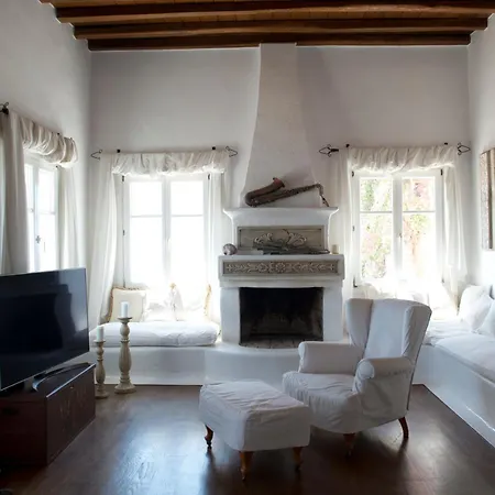 Topos Exclusive Mykonos Villa