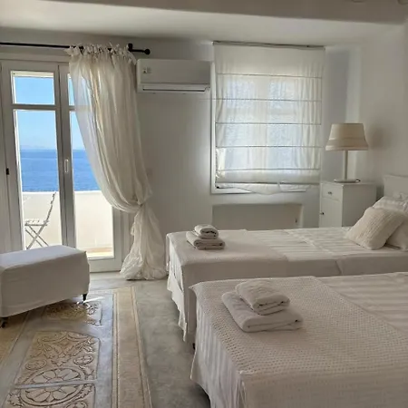 Topos Exclusive Mykonos Villa *