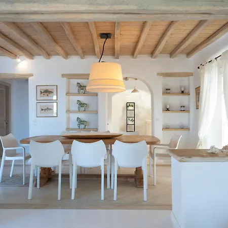 Topos Exclusive Mykonos *